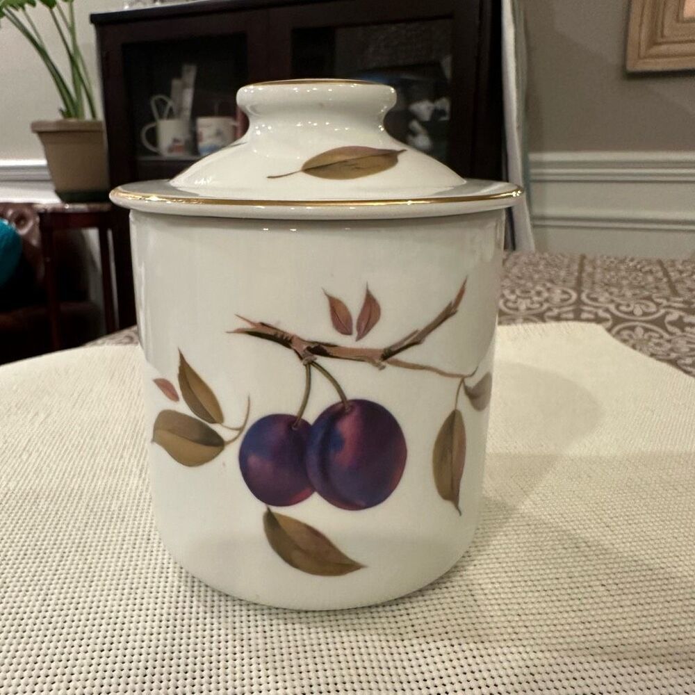 Royal Worcester Vintage‎ Evesham Fine Porcelain Canister Jar With Lid